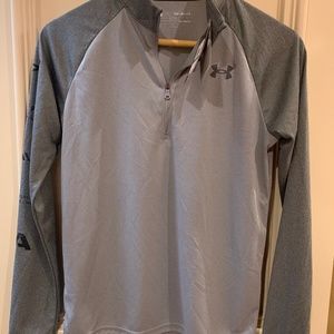 Boys Under Armour Velocity 1/2 zip long sleeve top Size Large